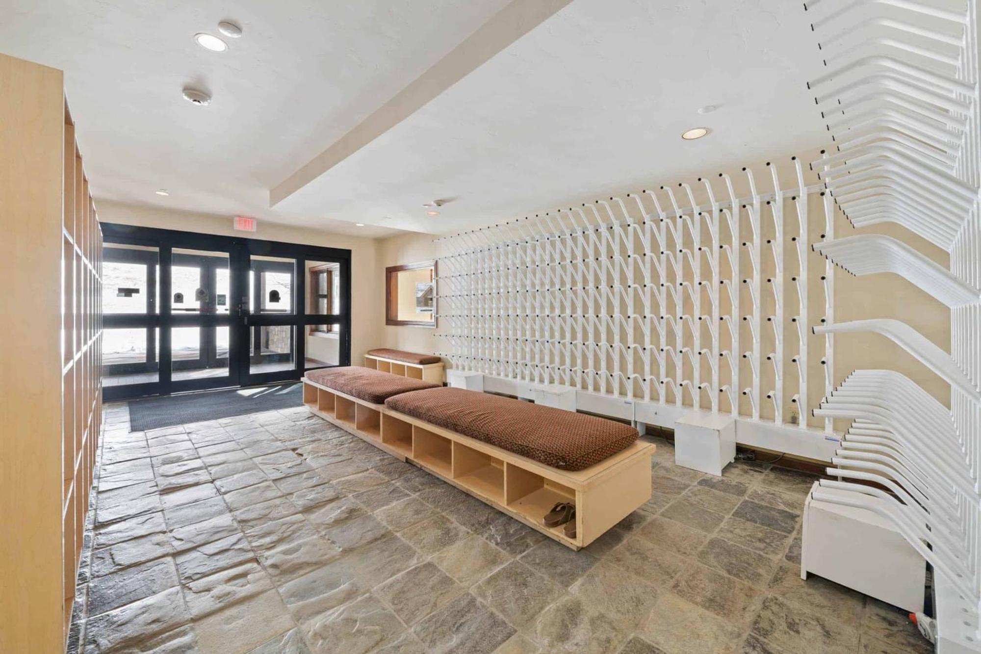 Highlands Lodge 301 By East West Hospitality Бивер-Крик Экстерьер фото